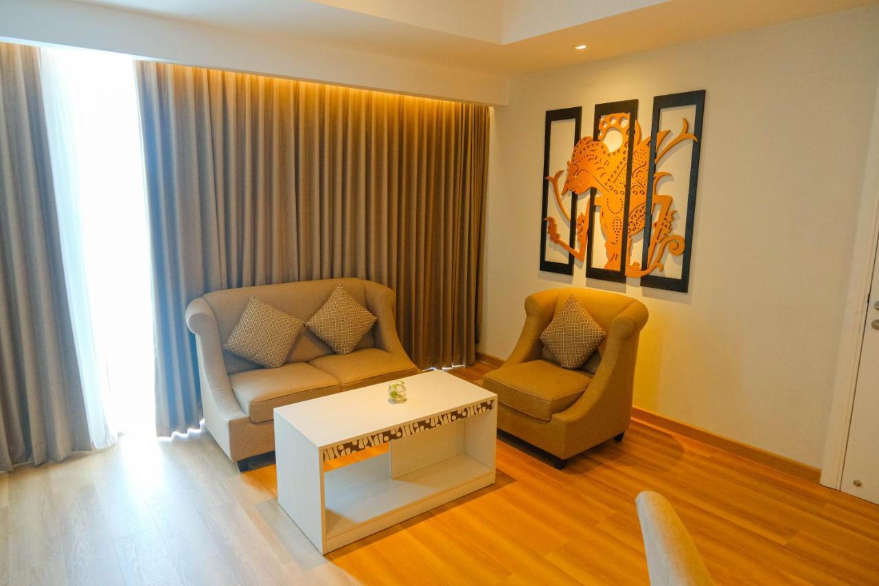 Hotel Platinum Adisucipto & Conference Center 4*
