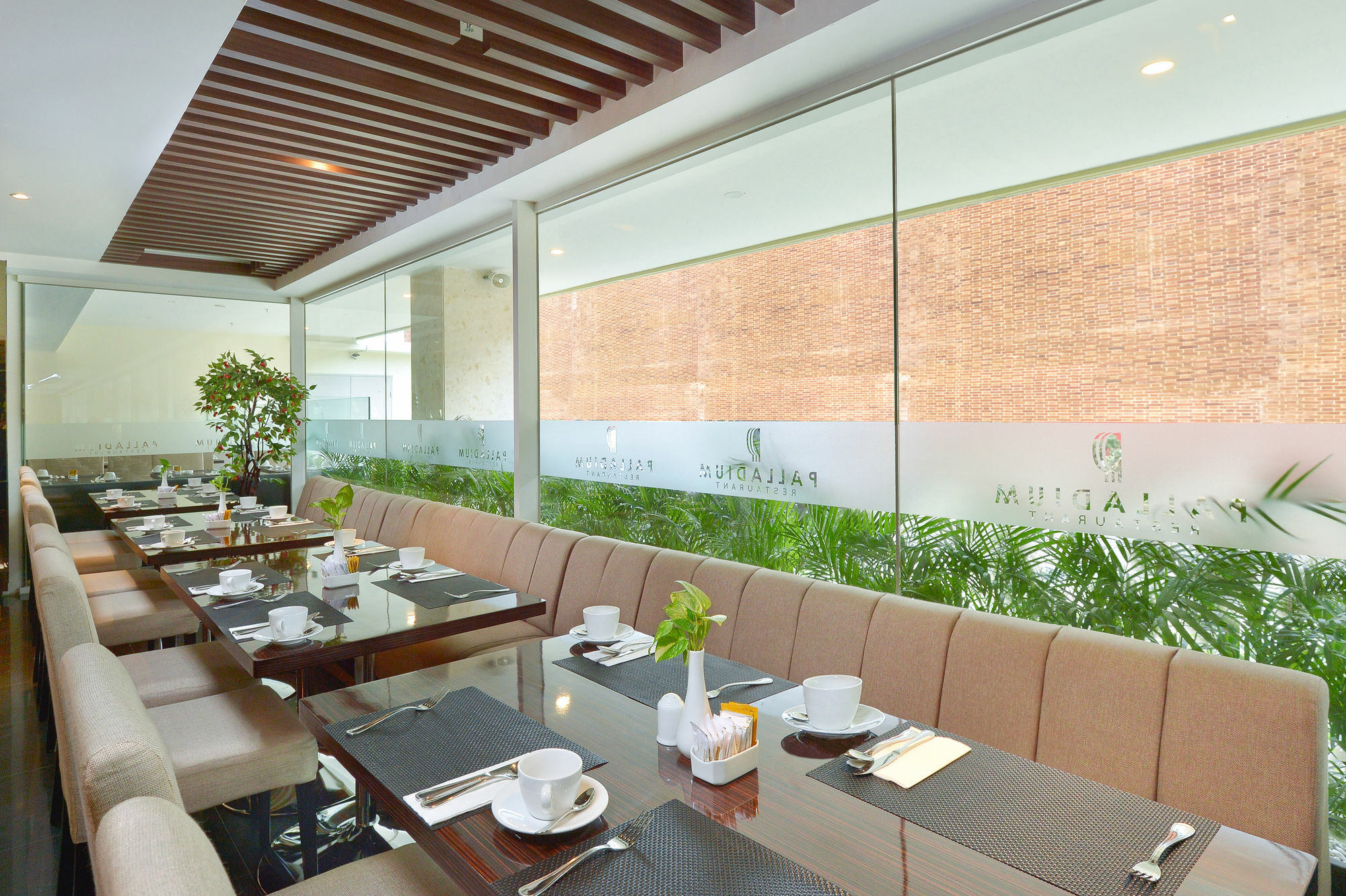 Platinum Adisucipto & Conference Center Hotel Kalasan