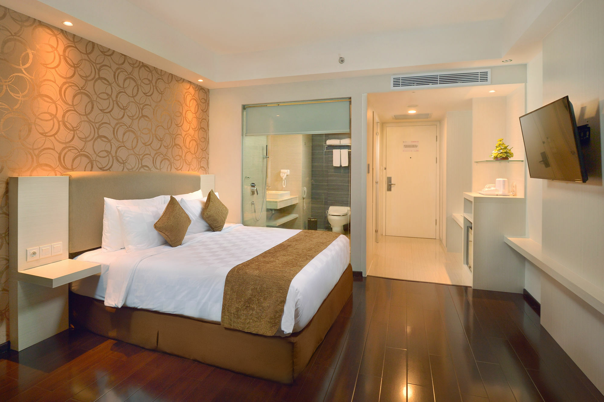 Platinum Adisucipto & Conference Center Hotel