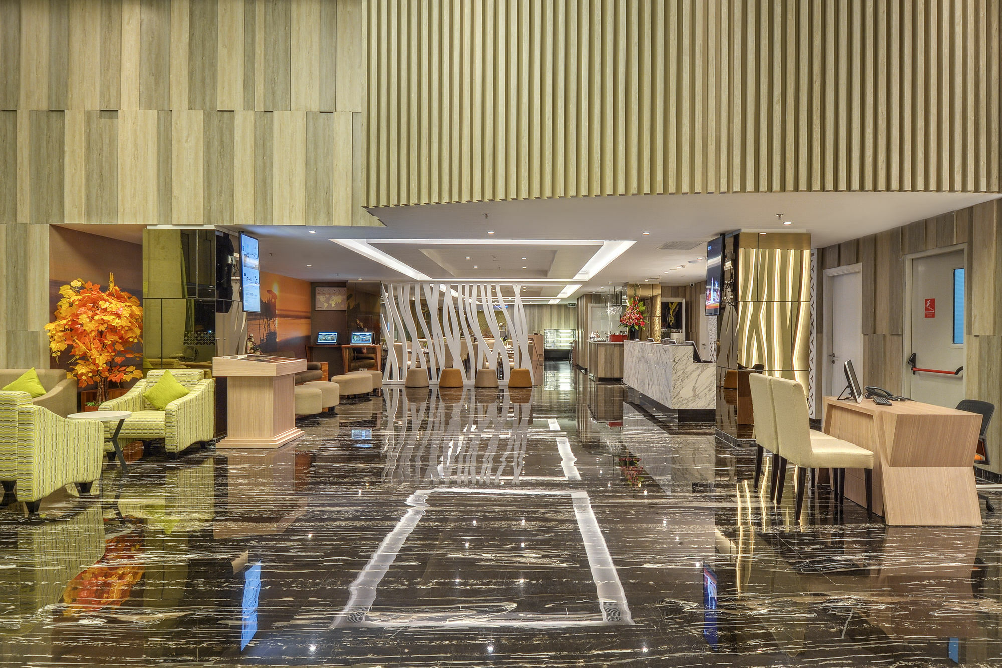 Hotel Platinum Adisucipto & Conference Center