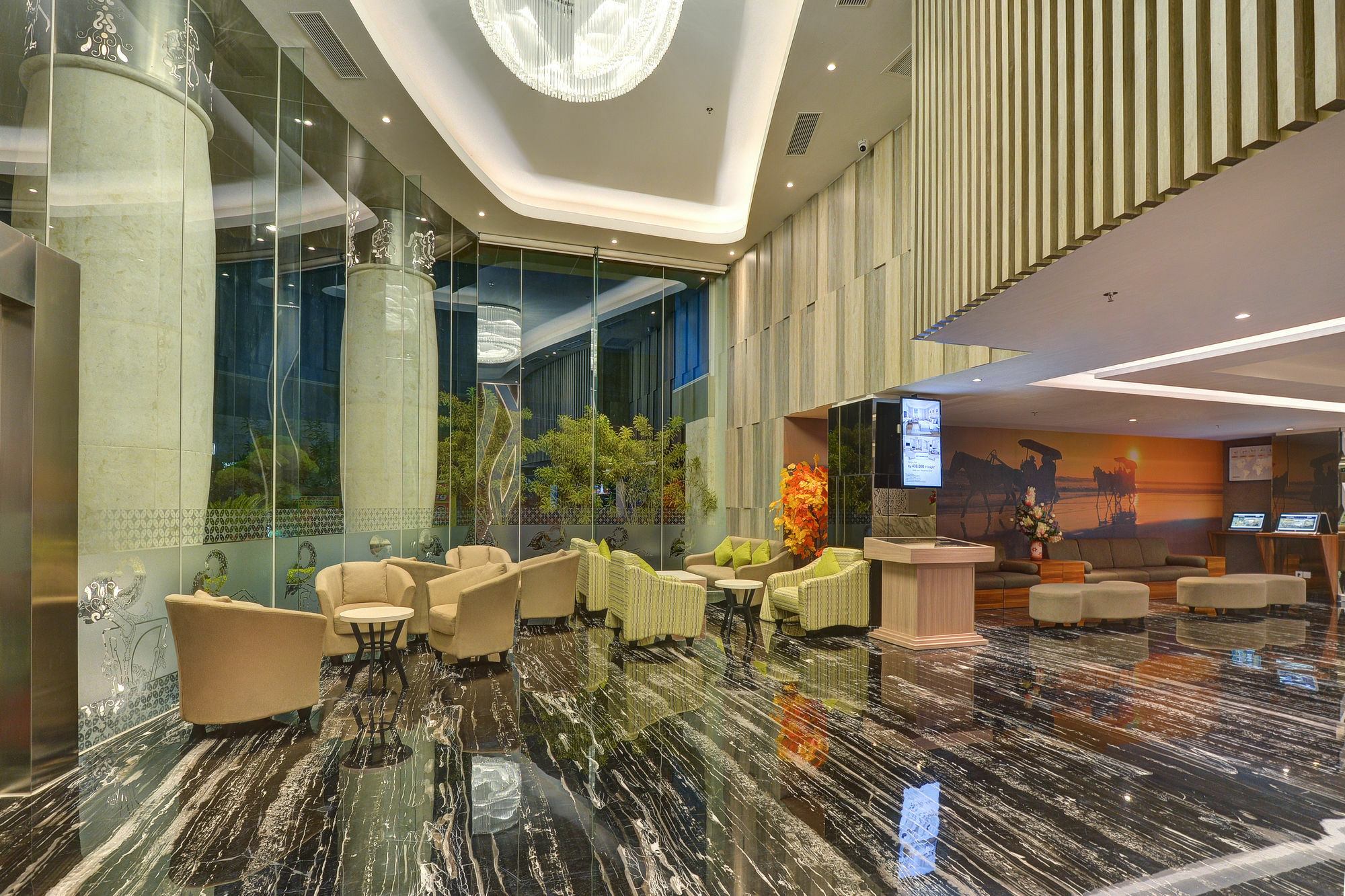 Platinum Adisucipto & Conference Center Hotel